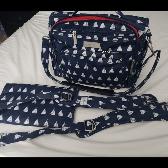 Ju-Ju-Be Handbags - Jujube BFF Convertible diaper bag